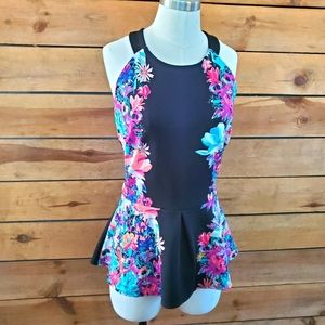 🩷 Flowered Nicole Miller peplum shirt